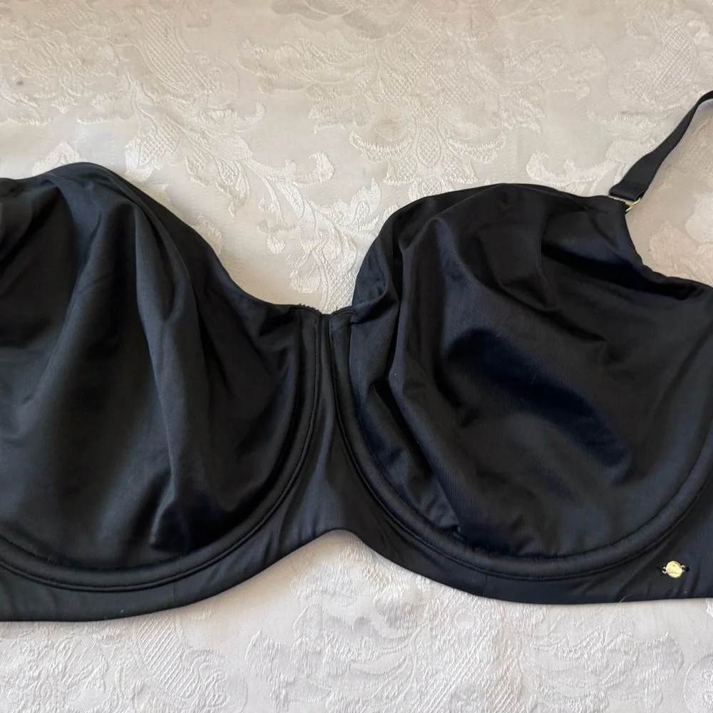 Cacique Bra Unlined‎ Balconstts Size 38H Black Underwire Lingerie Sexy